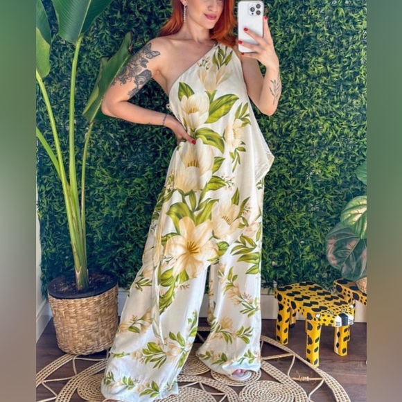 FARM Rio Floral Asymmetrical Jumpsuit Size M - Picture 3 of 10